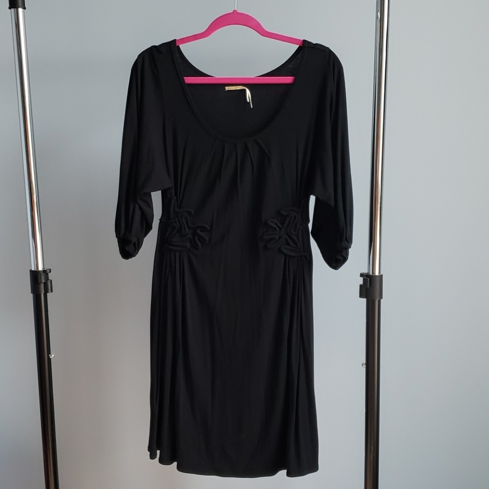 Cute Max Studio black dress